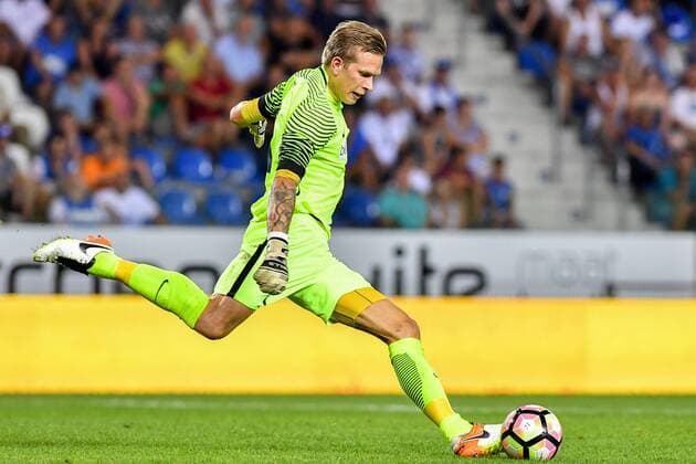 Genk s goalkeeper Marco Bizot pictured in action during a match between Belgian first league team KRC Genk and Croatian Lokomotiva Zagreb, the return leg of the playoff round in the Europa League competition, in Genk, Thursday 25 August 2016. First leg ended on 2-2 draw result in Croatia. LUCxCLAESSEN  x04918939x