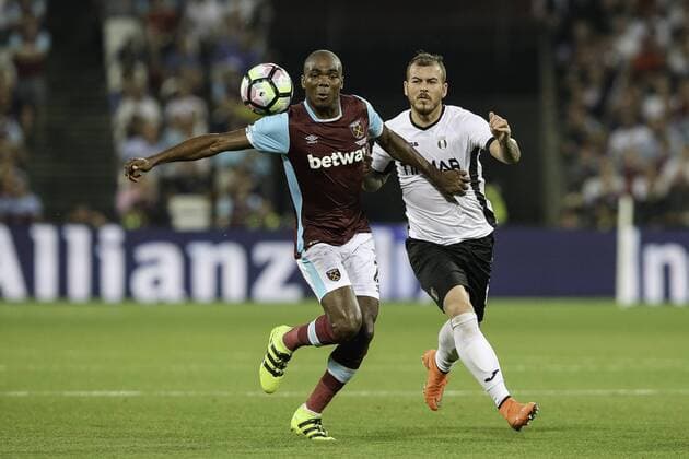 Angelo Ogbonna Obinze (West Ham), Denis Alibec (Astra), AUGUST 25, 2016 - Football Soccer : Angelo Ogbonna Obinze of West Ham and Denis Alibec of Astra battle for the ball during the UEFA Europa League Play-off second leg match between West Ham United and Astra Giurgiu at the London Stadium in London, England. Noxthirdxpartyxsales  (mdga011729)