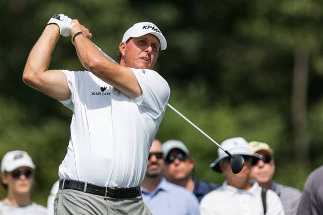 August 25, 2016: Phil Mickelson tees off from the sixth tee during the first round of play at The Barclays, on the Black course, at Bethpage State Park in Farmingdale, NY. (Photo by David Hahn Icon Sportswire) GOLF: AUG 25 PGA Golf Herren - The Barclays - First Round Icon160825019 EDITORIAL USE ONLY