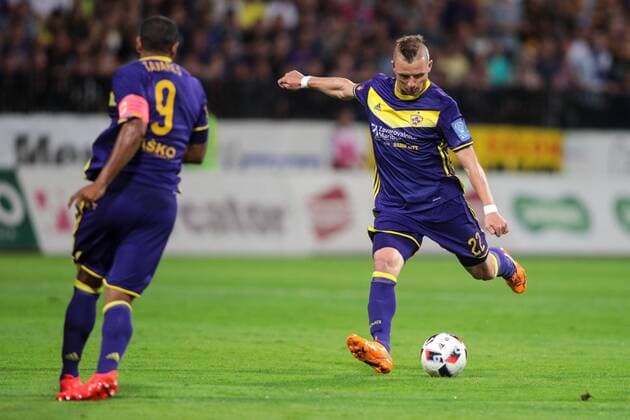 25.08.2016, Ljudski vrt, Maribor, SLO, UEFA EL, NK Maribor vs Gabala FK, im Bild Dare Vrsic 22 of NK Maribor during the UEFA Europaleague Play off 2nd Leg Match between NK Maribor and Gabala FK at the Ljudski vrt in Maribor, Slovenia on 2016 08 25. Maribor  EP_stida  