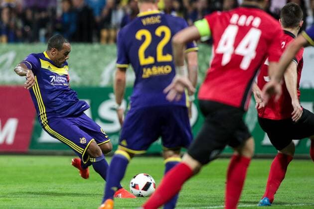 25.08.2016, Ljudski vrt, Maribor, SLO, UEFA EL, NK Maribor vs Gabala FK, im Bild Marcos Morales Tavares 9 of NK Maribor during the UEFA Europaleague Play off 2nd Leg Match between NK Maribor and Gabala FK at the Ljudski vrt in Maribor, Slovenia on 2016 08 25. Maribor  EP_stida  