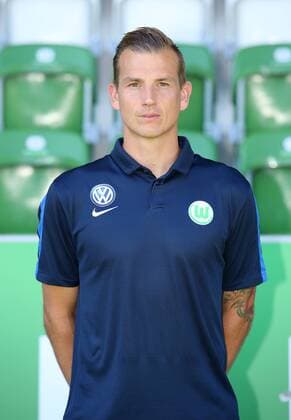 Fußball, 1. BL Damen, VfL Wolfsburg Porträttermin VfL Frauen, Fototermin Wolfsburg, Deutschland. 26.08.2016, FUßBALL - VfL Wolfsburg, Fototermin, 1. Allianz Frauen Bundesliga, Saison 2016 17. Bild zeigt: Patrick Platins (VfL Wolfsburg) Wolfsburg