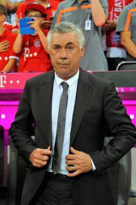 Trainer Carlo ANCELOTTI (FC Bayern Muenchen). Deutschland, Muenchen: Fussball, Bundesliga: FC Bayern Muenchen vs SV Werder Bremen am 26.08.2016, Allianz-Arena.