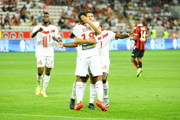 06 Ibrahim AMADOU (lil) - 09 Yassine BENZIA (lil) - JOIE FOOTBALL : Nice vs Lille - Ligue 1 - 27 08 2016 FEP Panoramic 