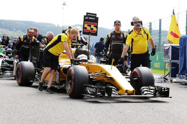 Belgian Grand Prix, Spa Francorchamps 25 - 28 August 2016 Kevin Magnussen (DEN) Renault F1 Team RS16 on the grid. 28.08.2016. Race 