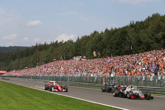 Belgian Grand Prix, Spa Francorchamps 25 - 28 August 2016 Kimi Raikkonen (FIN) Ferrari SF16-H with damage at the start of the race. 28.08.2016. Race 
