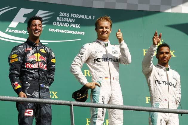Motorsports: FIA Formula One World Championship WM Weltmeisterschaft 2016, Grand Prix of Belgium, 3 Daniel Ricciardo (AUS, Red Bull Racing), 6 Nico Rosberg (GER, Mercedes AMG Petronas Formula One Team), 44 Lewis Hamilton (GBR, Mercedes AMG Petronas Formula One Team), xHOCHxZWEIx