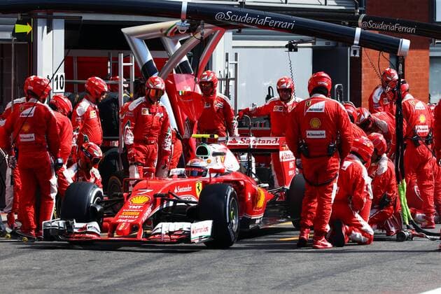 Belgian Grand Prix, Spa Francorchamps 25 - 28 August 2016 Kimi Raikkonen (FIN) Ferrari SF16-H makes a pit stop. 28.08.2016. Race 