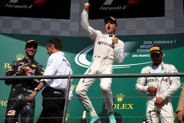 Formel 1, GP von Belgien, Sieger Nico Rosberg 28.08.2016. Spa-Francorchamps, Belgium. F1 Grand Prix of Belgium, Race Day. Mercedes AMG Petronas - Nico Rosberg wins at Spa and celebrates on the winners podium xLeannexBoonx  ActionPlus11780950