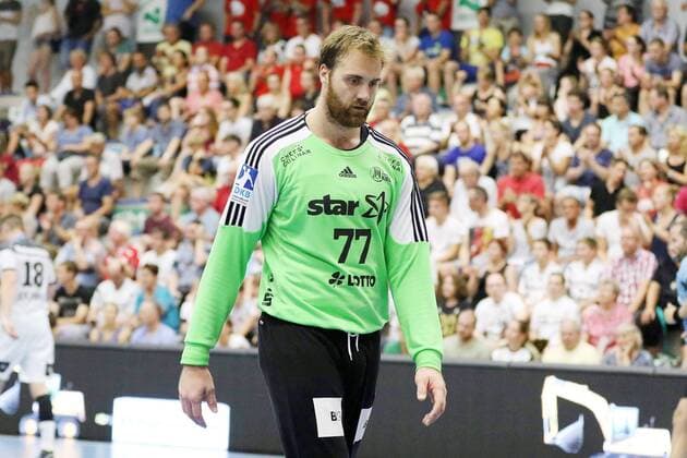 Torwart Andreas Wolff (THW Kiel 77) aergert sich ueber einen Hammer Torerfolg beim Spiel THW Kiel gegen ASV Hamm-Westfalen am 28.08.2016 im Finale der 1. Runde im DHB-Pokal, Hamm Copyright: xStrohdiek Eibner-Pressefotox EP_JSK
