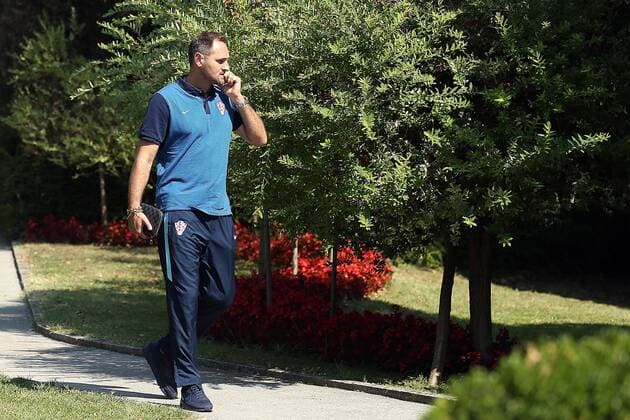Croatian national football team gathering 29.08.2016., Zagreb, Croatia - Croatian national football team gathering in Zagreb for the preparations for the upcoming qualifying match against Turkey to go to the World Cup in Russia. Josip Simunic.  GoranxStanzl PIXSELL
