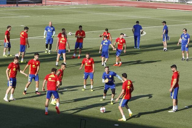 Spanish national team Nationalteam players during the training of the team held at Las Rozas City Complex in Madrid, Spain on 29 August 2016. Spain will face Belgium upcoming 1st September during a friendly match. Spanish national team s training !ACHTUNG: NUR REDAKTIONELLE NUTZUNG!  20160829-636081014012033392