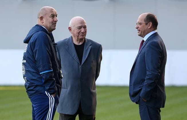 MOSCOW REGION, RUSSIA - AUGUST 29, 2016: The head coach of the Russian national football team, Stanislav Cherchesov, first deputy president of the Russian Football Union Nikita Simonyan, and Russian Football Premier League president Sergei Pryadkin (L-R) during a training session of the Russian national football team at Khimki Arena Stadium ahead of international football friendlies against Turkey and Ghana. Valery Sharifulin TASS  TS02F1DC