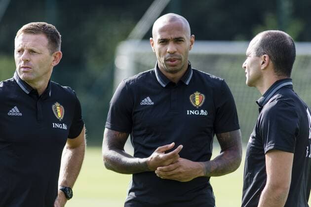 Fußball, Co Trainer Thierry Henry - Training Nationalteam Belgien Belgium , Brussels , Aug 29 2016 - Training of the Belgian National soccer team Red Devils before the friendly game against Spain - Assistant coach Graeme Jones, T3 Thierry Henry & Coach Roberto Martinez Copyright Jonas Gilles Reporters xxGYS 