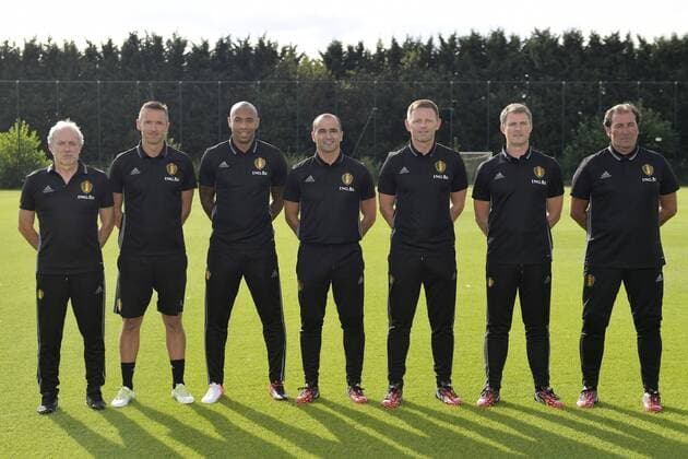 Fußball, Co Trainer Thierry Henry - Training Nationalteam Belgien Herman De Landtsheer video analyst of Belgian Team, Erwin Lemmens goalkeeping coach of Belgian Team, Thierry Henry ass. coach of Belgian Team, Roberto Martinez head coach of Belgian Team, Graeme Jones ass. coach of Belgian Team, Richard Evans physical coach of Belgian Team and Inaki Bergara goalkeeping coach of Belgian Team FOOTBALL : Equipe de Belgique - Entrainement - Neerpede - 29 08 2016 Photonews Panoramic  665082687
