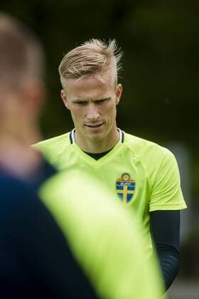Fußball, Training Nationalteam Schweden 160830 Oscar Wendt under en träning med Sveriges fotbollslandslag den 30 augusti 2016 i Stockholm  Copyright: SIMONxHASTEGRD BB160830BB157