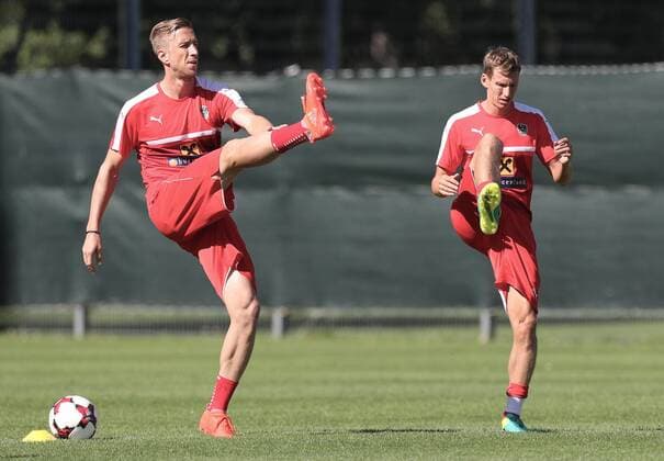 SOCCER - FIFA World Cup WM Weltmeisterschaft Fussball 2018 quali, GEO vs AUT VIENNA,AUSTRIA,31.AUG.16 - SOCCER - FIFA World Cup 2018, european qualifiers, OEFB international match Länderspiel Georgia vs Austria, preview, training. Image shows Marc Janko and Florian Klein (AUT). GEPAxpictures xChristianxOrt