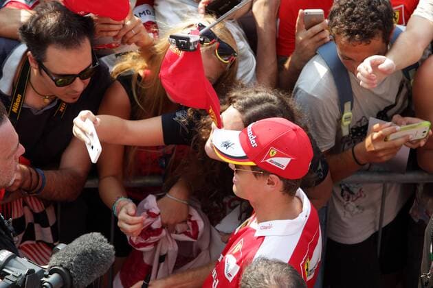 Italian Grand Prix, Monza 01 - 04 September 2016 01.09.2016 - Autograph session, Sebastian Vettel (GER) Scuderia Ferrari SF16-H 