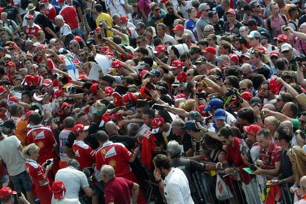 Italian Grand Prix, Monza 01 - 04 September 2016 01.09.2016 - Autograph session, Sebastian Vettel (GER) Scuderia Ferrari SF16-H 