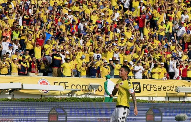 Bilder des Tages - SPORT Fußball, WM Quali, Kolumbien - Venezuela Colombia s player James Rodriguez celebrates a goal against Venezuela during a Russia 2018 World Cup qualifier at the Metropolitan Stadium of Barranquilla in Colombia, 1 September 2016. RUSIA 2018 QUALIFIER COLOMBIA VS. VENEZUELA !ACHTUNG: NUR REDAKTIONELLE NUTZUNG!  COL001 20160901-636083706080042343