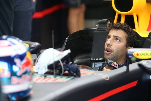 Motorsports: FIA Formula One World Championship WM Weltmeisterschaft 2016, Grand Prix of Italy, 3 Daniel Ricciardo (AUS, Red Bull Racing), xHOCHxZWEIx