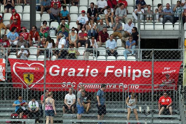 Italian Grand Prix, Monza 01 - 04 September 2016 - Free Practice 2, Felipe Massa (BRA) fans. 