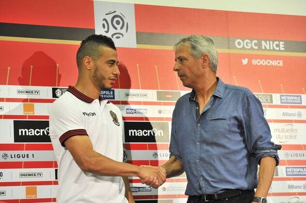 Younes Belhanda (ogcnice) - Lucien Favre (ogcnice) - Fussball Frankreich, Ligue 1, Pressetermin Neuzugang OGC Nice - 02 09 2016 NorbertScanella Panoramic 