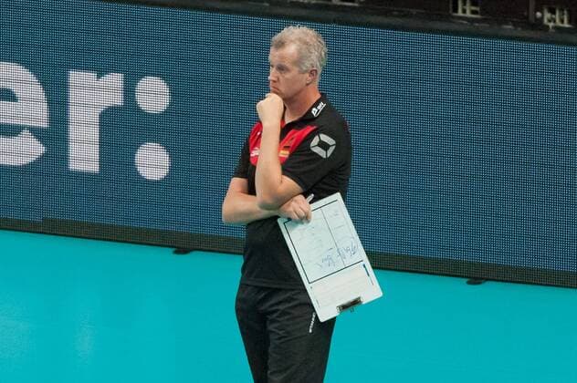 Trainer Vital Heynen (Deutschland) Portrait, Nahaufnahme, Einzelfoto, Einzelbild, Volleyball, Länderspiel, Deutschland - Tschechien, xobx