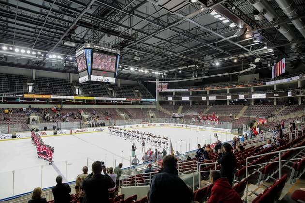 Riga Arena innen Stadion,Eisstadion, Tribuenen, Zuschauertribuene, Innenansicht, Architektur, innen DEUTSCHLAND - OESTERREICH 6-0 Eishockey Olympia Qualifikation 2016 Deutschland, Deutsche Eishockey Nationalmannschaft DEB , Riga, Lettland 02.09.2016