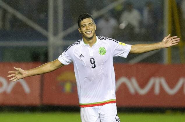 Mexico s Raul Jimenez after scoring during a FIFA World Cup WM Weltmeisterschaft Fussball 2018 qualification game between El Salvador and Mexico at Cuscatlan stadium in San Salvador, El Salvador. El Salvador vs. Mexico !ACHTUNG: NUR REDAKTIONELLE NUTZUNG!  ESA01 20160903-636084858934757652