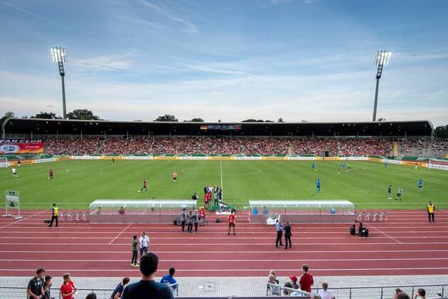 Fußball, Stadiongeschichte KSV Hessen-Kassel 2. September 2016: Kassel, Fussball U21 U 21 Testspiel: Deutschland - Slowakei: Das Auestadion in Kassel, Heimstätte vom Fußballverein Hessen Kassel.