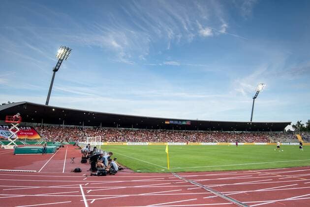 Fußball, Stadiongeschichte KSV Hessen-Kassel 2. September 2016: Kassel, Fussball U21 U 21 Testspiel: Deutschland - Slowakei: Das Auestadion in Kassel, Heimstätte vom Fußballverein Hessen Kassel.