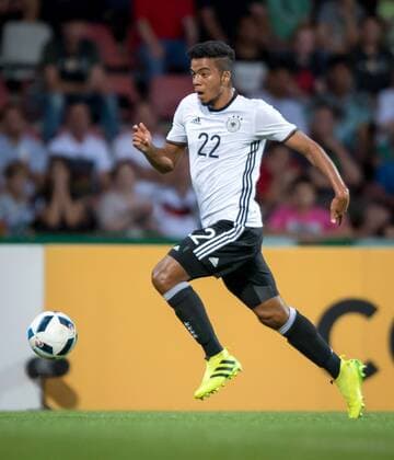 2. September 2016: Kassel, Fussball U21 U 21 Testspiel: Deutschland - Slowakei: Benjamin Henrichs (Deutschland).