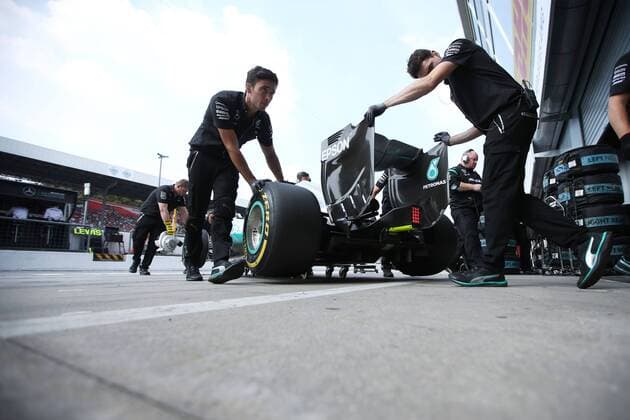 Motorsports: FIA Formula One World Championship WM Weltmeisterschaft 2016, Grand Prix of Italy, 44 Lewis Hamilton (GBR, Mercedes AMG Petronas Formula One Team), xHOCHxZWEIx