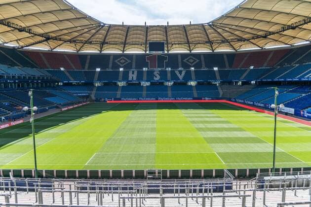 Deutschland, Hamburg , Volkspark Stadion, Fussball, 1. Bundesliga, Saison 2016 2017 , Hamburger Sportverein (HSV) - FC Ingolstadt 04 (Ingolstadt), Übersicht über das leere HSV Stadion von der Nordtribüne aus