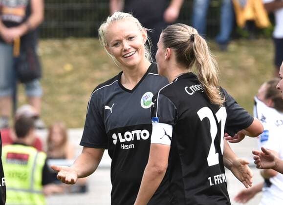 04.09.2016, xblx, Fussball 1.Bundesliga Damen, 1.FFC Frankfurt - Borussia Moenchengladbach, emspor v.l. Lise Munk (1.FFC Frankfurt), Ana-Maria Crnogorcevic (1.FFC Frankfurt), Goal scored, Tor zum 8:0, celebrate the goal, Torjubel Frankfurt am Main