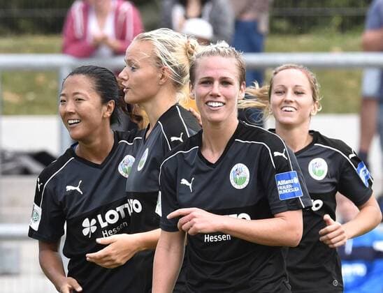 04.09.2016, xblx, Fussball 1.Bundesliga Damen, 1.FFC Frankfurt - Borussia Moenchengladbach, emspor v.l. Yuki Nagasato (1.FFC Frankfurt), Lise Munk (1.FFC Frankfurt), Sophie Schmidt (1. FFC Frankfurt), Kathrin Hendrich (1.FFC Frankfurt), Goal scored, Tor zum 8:0, celebrate the goal, Torjubel Frankfurt am Main