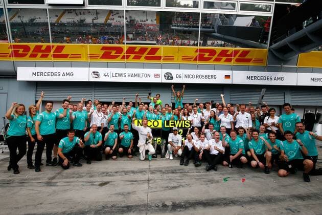 Motorsports: FIA Formula One World Championship WM Weltmeisterschaft 2016, Grand Prix of Italy, 6 Nico Rosberg (GER, Mercedes AMG Petronas Formula One Team), 44 Lewis Hamilton (GBR, Mercedes AMG Petronas Formula One Team), xHOCHxZWEIx