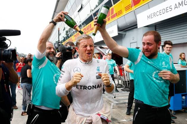 Themen der Woche - Sport Bilder des Tages - SPORT Motorsports: FIA Formula One World Championship WM Weltmeisterschaft 2016, Grand Prix of Italy, 6 Nico Rosberg (GER, Mercedes AMG Petronas Formula One Team), xHOCHxZWEIx