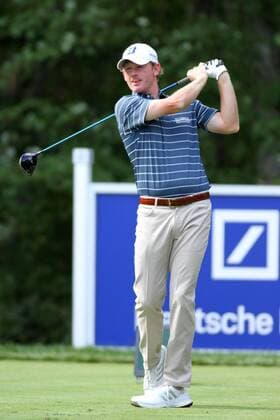 September 4, 2016: Brandt Snedeker tees off at 2 at the Deutsche Bank Championship at the TPC Boston in Norton, Massachusetts. (Photo by Malcolm Hope Icon Sportswire) GOLF: SEP 04 PGA Golf Herren - Deutsche Bank Championship - Third Round Icon160904003 EDITORIAL USE ONLY