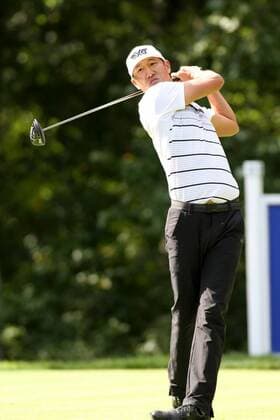 September 4, 2016: James Hahn tees off on 2 at the Deutsche Bank Championship at the TPC Boston in Norton, Massachusetts. (Photo by Malcolm Hope Icon Sportswire) GOLF: SEP 04 PGA Golf Herren - Deutsche Bank Championship - Third Round Icon160904016 EDITORIAL USE ONLY