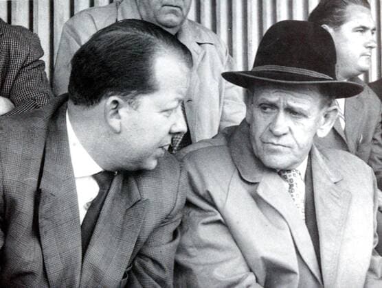 Herman NEUBERGER(Präsident saarl.Fußballbund), Sepp HERBERGER (DFB-Trainer) Saarland - Deutschland 1:3 in Saarbrücken