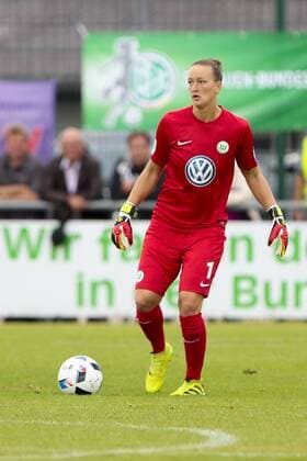 Almuth Schult (Wolfsburg, 1) Freisteller, Einzelbild, Aktion, action, Fußball,Allianz Frauen Bundesliga, SC Sand - VfL Wolfsburg, xtgx