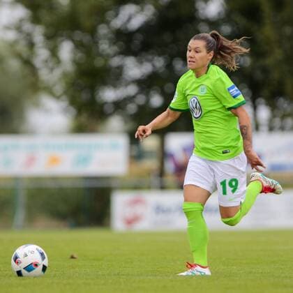 Ramona Bachmann (Wolfsburg, 19) Freisteller, Einzelbild, Aktion, action, Fußball,Allianz Frauen Bundesliga, SC Sand - VfL Wolfsburg, xtgx