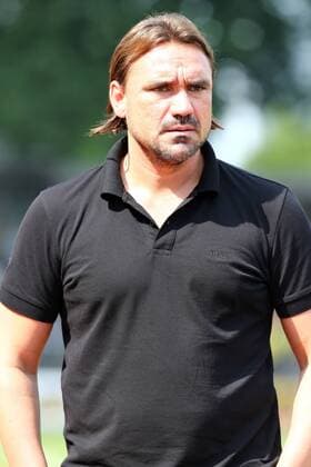 Samstag 06.08.2016, Saison 2016 2017, Regionalliga West, 2. Spieltag im Dortmunder Stadion Rote Erde, BVB Borussia Dortmund II - Sportfreunde SF Siegen 2:0, Trainer Daniel Farke (BVB II)