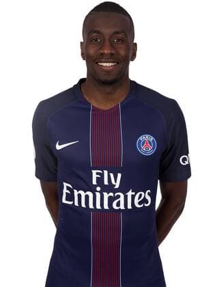 Fußball, Paris St. Germain Porträttermin Blaise Matuidi - Fussball Frankreich, Ligue 1, Offizieller Fototermin, Shooting Paris Saint Germain PSG - 07 09 2016 Panoramic Panoramic 
