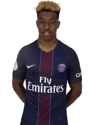 Fußball, Paris St. Germain Porträttermin Presnel Kimpembe - Fussball Frankreich, Ligue 1, Offizieller Fototermin, Shooting Paris Saint Germain PSG - 07 09 2016 Panoramic Panoramic 