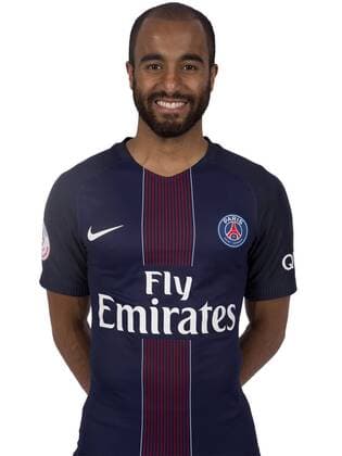Fußball, Paris St. Germain Porträttermin Lucas Moura - Fussball Frankreich, Ligue 1, Offizieller Fototermin, Shooting Paris Saint Germain PSG - 07 09 2016 Panoramic Panoramic 