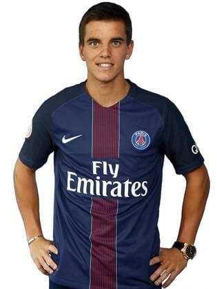 Fußball, Paris St. Germain Porträttermin Giovani Lo Celso - Fussball Frankreich, Ligue 1, Offizieller Fototermin, Shooting Paris Saint Germain PSG - 07 09 2016 Panoramic Panoramic 