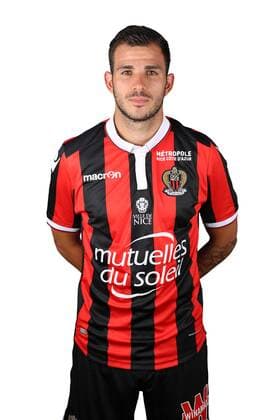 Fußball, OGC Nizza Porträttermin Valentin Eysseric - Fussball Frankreich, Ligue 1, Offizieller Fototermin, Shooting OGC Nice - 07 09 2016 Panoramic Panoramic 